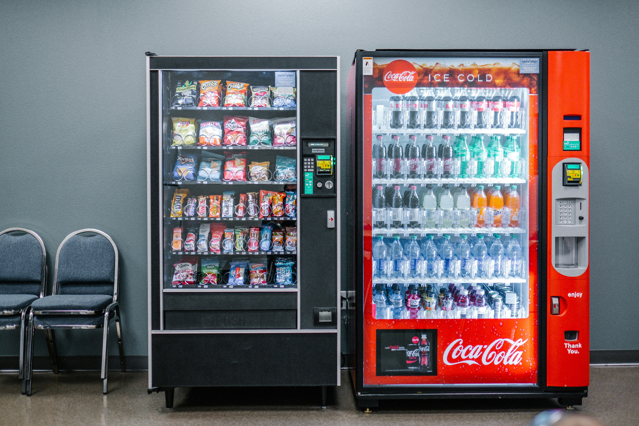 Snack machine and drink machine side by side